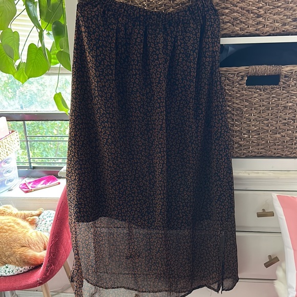 Niko and… cheetah skirt - Picture 1 of 4